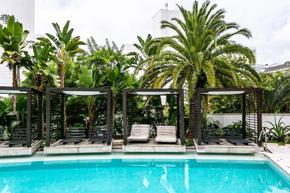 Apartamento de alto padrão a poucos metros da praia em Jurerê Florianópolis Exterior foto